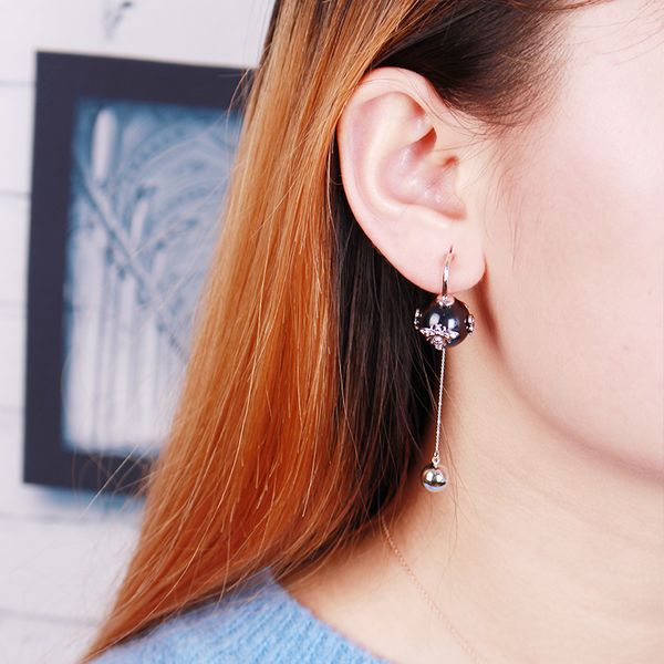 wholesale-luxury designer cute bees pearl long drop pendant dangle chandelier stud earrings for woman white black, Golden;silver
wholesale-luxury designer cute bees pearl long drop pendant dangle chandelier stud earrings for woman white black, Golden;silver