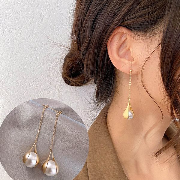 hoop & huggie chimera elegant pearl long drop earring for women jewelry rhinestone dangle tassel pendant korean earrings gift, Golden;silver
hoop & huggie chimera elegant pearl long drop earring for women jewelry rhinestone dangle tassel pendant korean earrings gift, Golden;silver