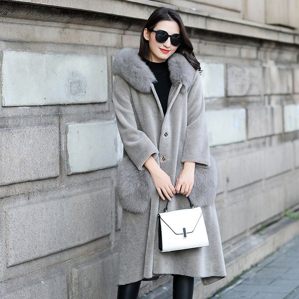 2020 real fur coat female sheep shearling fur coats winter jacket women collar wool coat korean long jacket my, Black
2020 real fur coat female sheep shearling fur coats winter jacket women collar wool coat korean long jacket my, Black