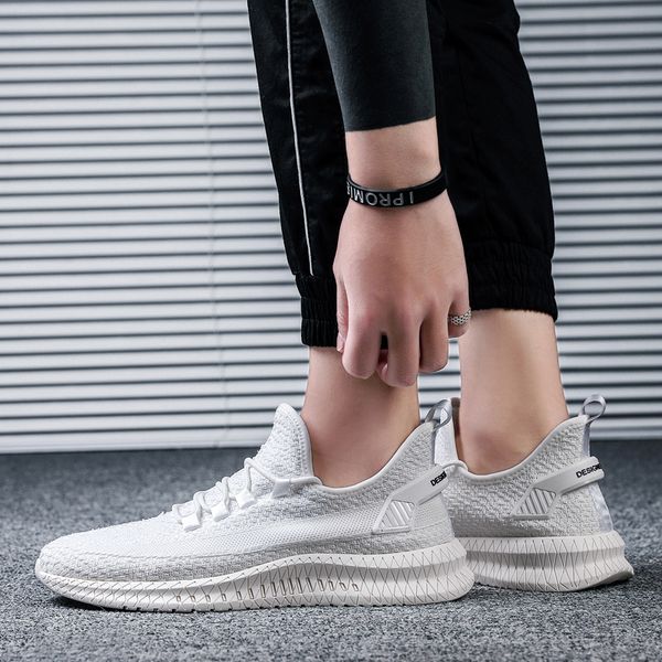 men running shoes comfortable sports outdoor sneakers male athletic breathable footwear zapatillas walking jogging
men running shoes comfortable sports outdoor sneakers male athletic breathable footwear zapatillas walking jogging