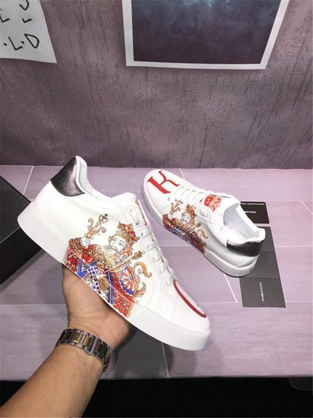Высококачественная обувь Dolce Gabbana в настоящее время в размере 38-44 apotofino