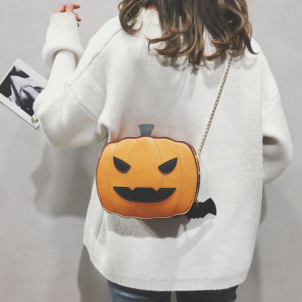2019 new winter bag korean female pu bag chain personalized funny pumpkin head buns diagonal shoulder bag, Black;red
2019 new winter bag korean female pu bag chain personalized funny pumpkin head buns diagonal shoulder bag, Black;red