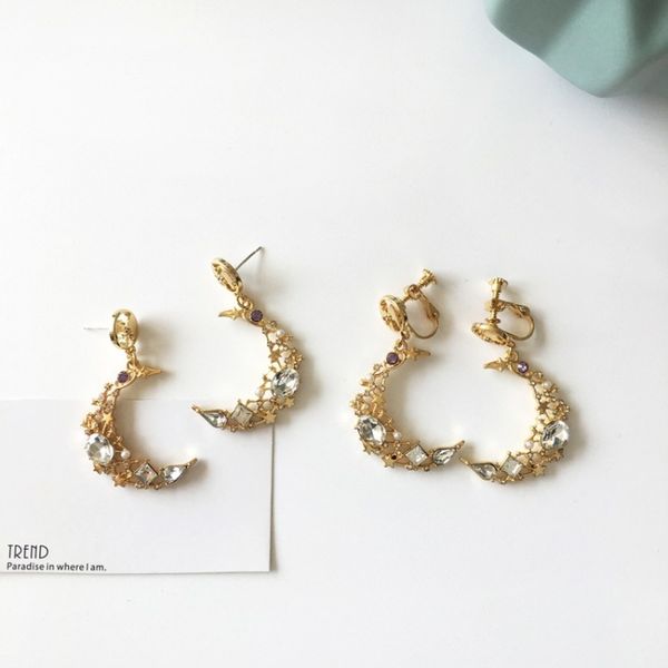 personality aesthetic rhinestones hollow moon pendant clip earrings for women girl fashion korean jewelry accessories, Silver
personality aesthetic rhinestones hollow moon pendant clip earrings for women girl fashion korean jewelry accessories, Silver