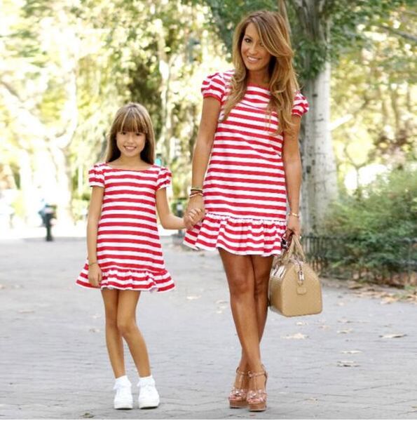 mother kids mom and daughter dress striped mother daughter dresses short sleeve girl big sister family look matching clothes, Blue
mother kids mom and daughter dress striped mother daughter dresses short sleeve girl big sister family look matching clothes, Blue