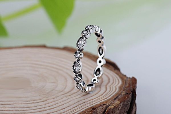 оптовая новый европейский ретро алмаз 925 silver signature pave круглый кольцо fit pandora цирконий anniversary ювелирные изделия для женщин
оптовая новый европейский ретро алмаз 925 silver signature pave круглый кольцо fit pandora цирконий anniversary ювелирные изделия для женщин
