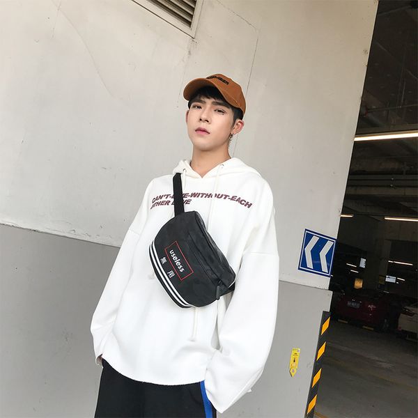 shoulder bag men's shoulder bag messenger korean version of simple personality mobile phone japanese street style
shoulder bag men's shoulder bag messenger korean version of simple personality mobile phone japanese street style