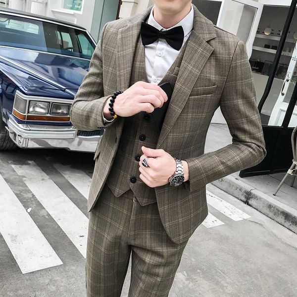 men's suits & blazers 2021 designers plaid men suit slim fit fashion casual for wedding groom tuxedo jacket set 3pcs, White;black
men's suits & blazers 2021 designers plaid men suit slim fit fashion casual for wedding groom tuxedo jacket set 3pcs, White;black