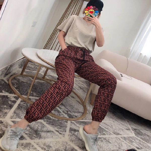 tide brand couple casual sports pants new beam feet quick drying pants ff alphabet printing sweatpants men women models nine points trousers
tide brand couple casual sports pants new beam feet quick drying pants ff alphabet printing sweatpants men women models nine points trousers