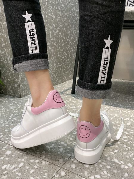 platform men and women shoes wild vintage luxury cartoon pattern leather small white shoes women casual sneakers 06, Black
platform men and women shoes wild vintage luxury cartoon pattern leather small white shoes women casual sneakers 06, Black