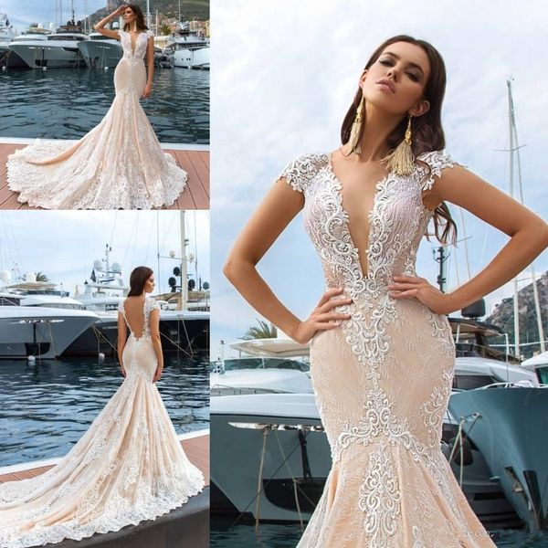 full lace wedding gowns backless v neck cap sleeve mermaid bridal gowns court train plus size wedding dresses 4953, White
full lace wedding gowns backless v neck cap sleeve mermaid bridal gowns court train plus size wedding dresses 4953, White