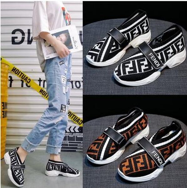 2019 new designer fendi fashion shoes men and women wave runner running super training quality lightweight casual shoes size 36-42, Black
2019 new designer fendi fashion shoes men and women wave runner running super training quality lightweight casual shoes size 36-42, Black