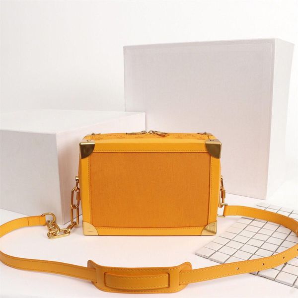m44723 new box bag men's and women's crossbody bag leather shoulder bag 
m44723 new box bag men's and women's crossbody bag leather shoulder bag