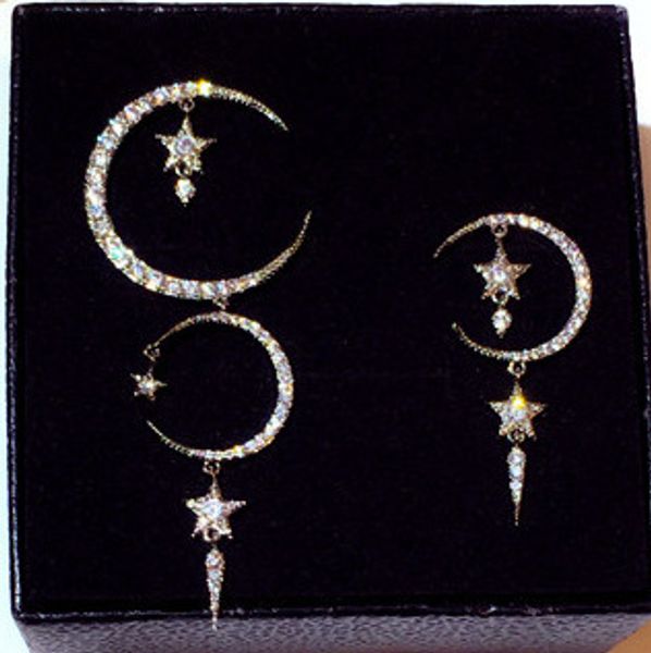 super glittering fashion designer luxury asymmetric diamond zircon moon star dangle chandelier earrings for woman girls, Golden;silver
super glittering fashion designer luxury asymmetric diamond zircon moon star dangle chandelier earrings for woman girls, Golden;silver