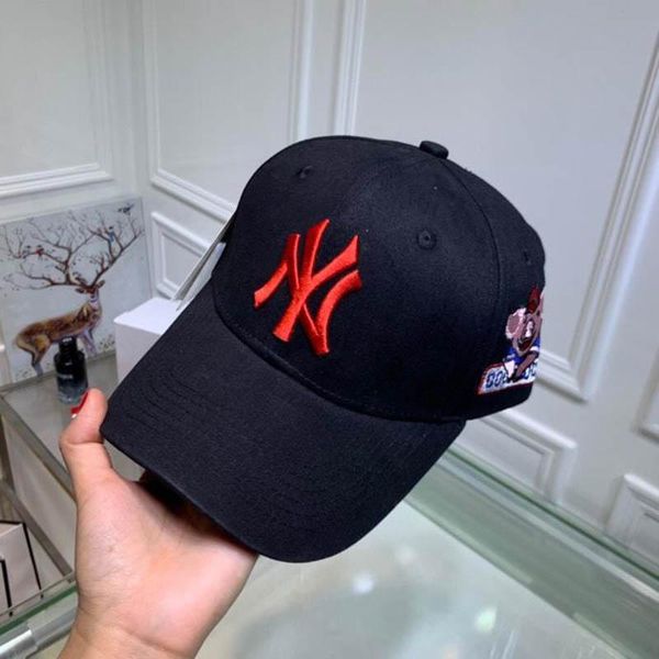 luxury baseball cap designer hat luxury casual hat fashion logo canvas fashion hardware classic embroidery distribution box dust bag 1570, Blue;gray
luxury baseball cap designer hat luxury casual hat fashion logo canvas fashion hardware classic embroidery distribution box dust bag 1570, Blue;gray