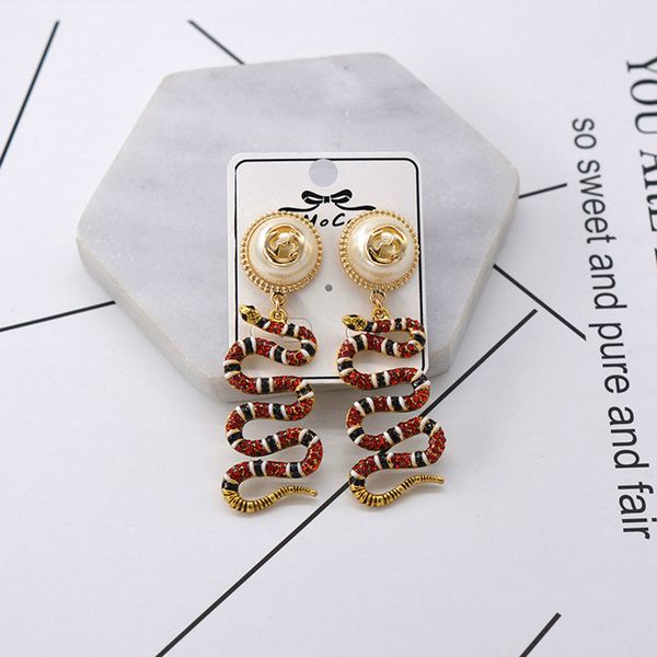 2020 змеи алмаз женщины и девушки коты rhinestone змея животных длинные серьги для lady pearl серьги ювелирные изделия, Silver
2020 змеи алмаз женщины и девушки коты rhinestone змея животных длинные серьги для lady pearl серьги ювелирные изделия, Silver