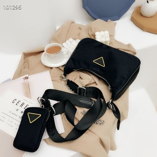 3a мешки плеча высокого качества нейлон сумка bestselling бумажник женщины мешки crossbody мешок hobo кошельки с коробкой
3a мешки плеча высокого качества нейлон сумка bestselling бумажник женщины мешки crossbody мешок hobo кошельки с коробкой