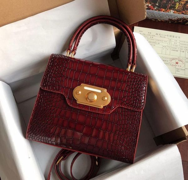new designer luxury handbags purses black winered green stoen pattern patent leather satchel bag lady brand designer totes bags
new designer luxury handbags purses black winered green stoen pattern patent leather satchel bag lady brand designer totes bags