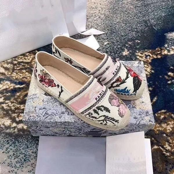 fisherman shoes with jacquard embroidery slipper basketball air platform sandal kanye triple vintage espadrilles sandal slides mk02, Black
fisherman shoes with jacquard embroidery slipper basketball air platform sandal kanye triple vintage espadrilles sandal slides mk02, Black