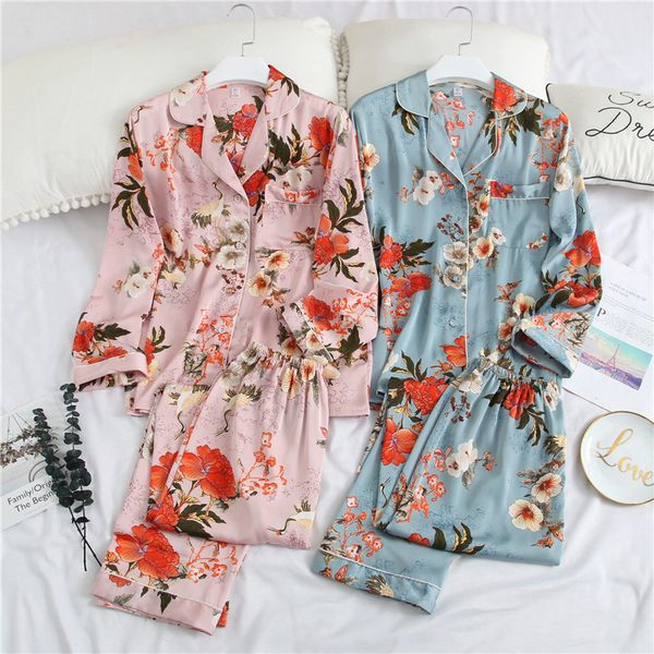 pajamas for women silk stain flower printed long sleeves shirt blouse+ long pants sets pyjama femme home clothes sleepwear 2019, Blue;gray
pajamas for women silk stain flower printed long sleeves shirt blouse+ long pants sets pyjama femme home clothes sleepwear 2019, Blue;gray