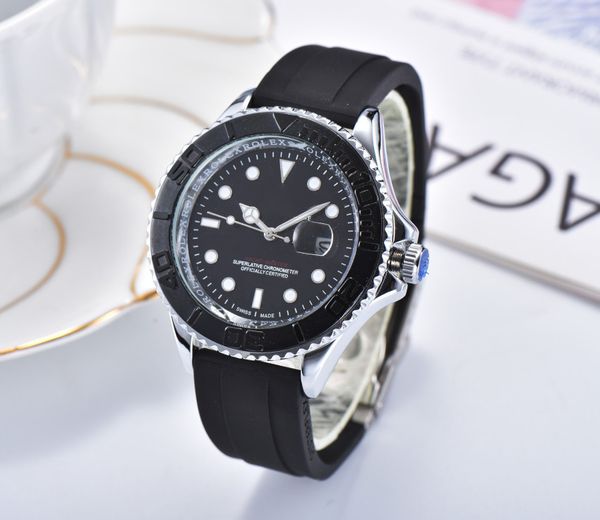 2020 new high-value versatile female watch temperament fashion casual belt large dial female watch, Slivery;brown
2020 new high-value versatile female watch temperament fashion casual belt large dial female watch, Slivery;brown