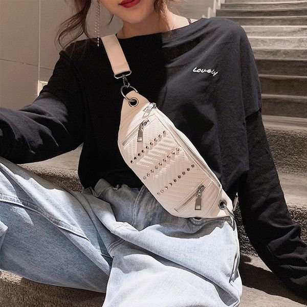 2019 new ladies shoulder bag texture small black bag korean messenger studded chest waist
2019 new ladies shoulder bag texture small black bag korean messenger studded chest waist