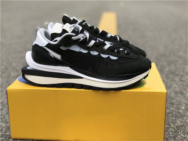 sacai x vaporwaffle ldwaffle ldv black white green blue red men women running shoes sports sneakers with original box
sacai x vaporwaffle ldwaffle ldv black white green blue red men women running shoes sports sneakers with original box