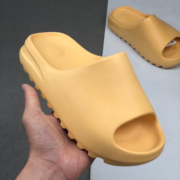 2020 kanye west slipper men women slide bone earth brown desert sand slide resin mens sandals runner size 36-45, Black
2020 kanye west slipper men women slide bone earth brown desert sand slide resin mens sandals runner size 36-45, Black