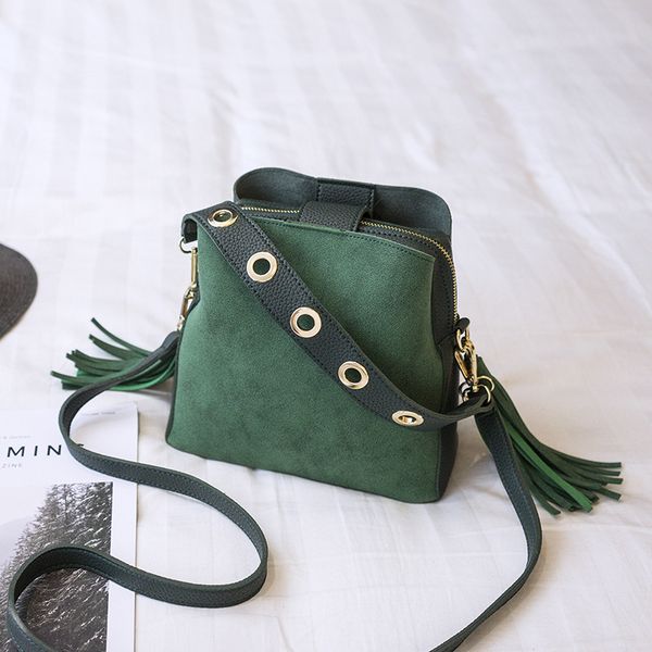 women suede tassel shoulder bag female vintage crossbody bags for women 2020 nubuck bucket bag handbags designer scrub daily sac
women suede tassel shoulder bag female vintage crossbody bags for women 2020 nubuck bucket bag handbags designer scrub daily sac