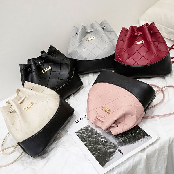 bucket bag женский 2020 нового стиль ромб рюкзак crossbody сумка малой мини рюкзак учиться в россии
bucket bag женский 2020 нового стиль ромб рюкзак crossbody сумка малой мини рюкзак учиться в россии
