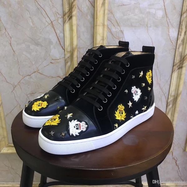2018 famous New men designer black sneakers brand red bottom designer mens luxury shoes genuine leather,couple causal shoes
2018 famous New men designer black sneakers brand red bottom designer mens luxury shoes genuine leather,couple causal shoes