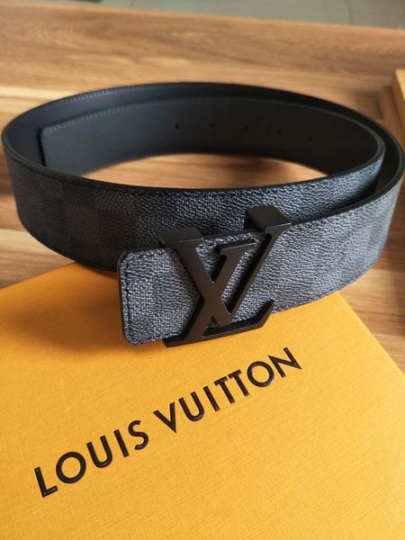 designer belt men/women belt womens belts genuine leather black and white color designer brand cowhide belts for men with box, Black;brown
designer belt men/women belt womens belts genuine leather black and white color designer brand cowhide belts for men with box, Black;brown