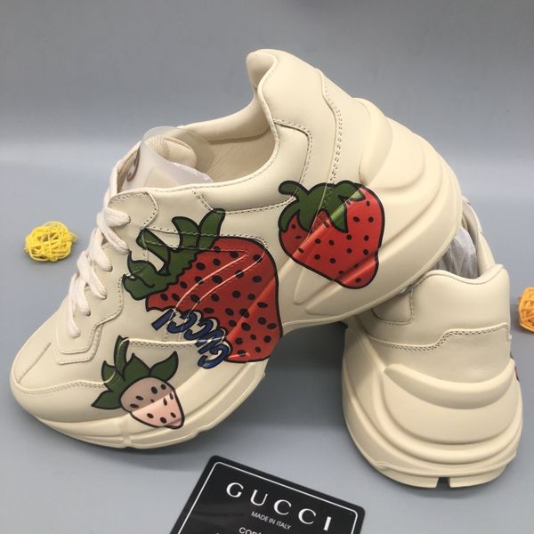 2020 new c3 high-quality women's casual sports shoes socks shoes couple models, fashionable wild flat shoes, box number 38-45
2020 new c3 high-quality women's casual sports shoes socks shoes couple models, fashionable wild flat shoes, box number 38-45