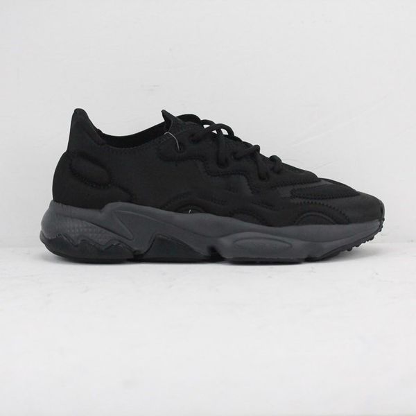 ozweego core black ee6999 core black core black grey breathable sneakers womans men designer sneakers shoes schoenen, White;red
ozweego core black ee6999 core black core black grey breathable sneakers womans men designer sneakers shoes schoenen, White;red