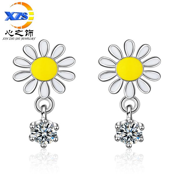 senz shi daisy stud earrings women's korean-style wind sen department of sweet diamond sunflowers earrings artsy flower earrings, Silver
senz shi daisy stud earrings women's korean-style wind sen department of sweet diamond sunflowers earrings artsy flower earrings, Silver