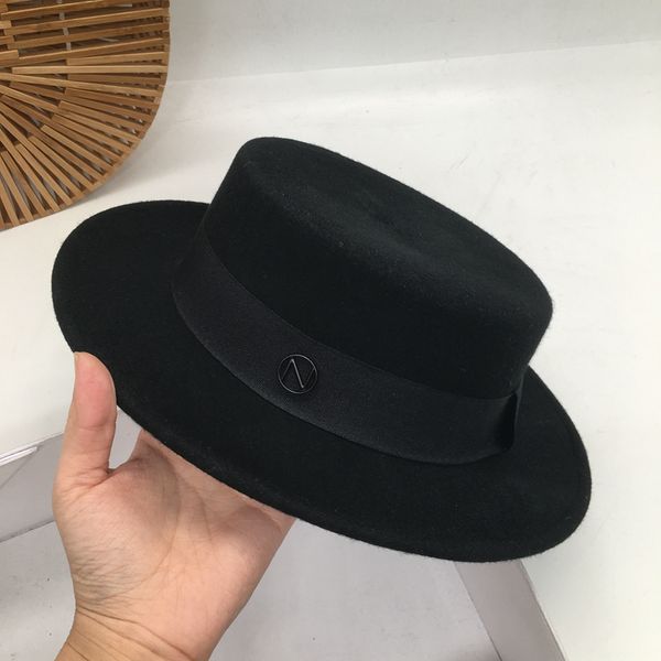 fedora star with short paragraph wool flat brim hat leisure homburg joker sun hats for men and women travel temperament fedoras, Blue;gray
fedora star with short paragraph wool flat brim hat leisure homburg joker sun hats for men and women travel temperament fedoras, Blue;gray