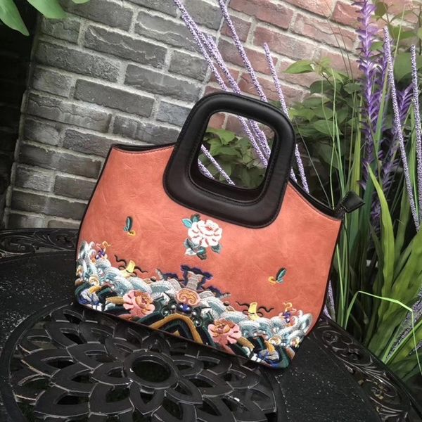 summer simple bag female 2020 new chinese style embroidery portable messenger shoulder bag
summer simple bag female 2020 new chinese style embroidery portable messenger shoulder bag