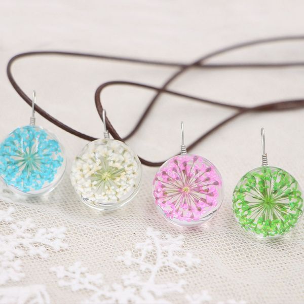 2019 fashion retro time crystal glass lace dry flower pendant necklace crystal glass ball neck pendant female gift, Silver
2019 fashion retro time crystal glass lace dry flower pendant necklace crystal glass ball neck pendant female gift, Silver