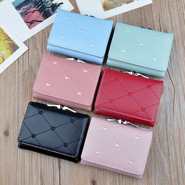 woman's wallet fashion women wallets short multi-functional wallet purse fresh leather female clutch card holder, Red;black
woman's wallet fashion women wallets short multi-functional wallet purse fresh leather female clutch card holder, Red;black