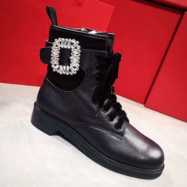 fashion women boots star trail lace-up ankle boots with heavy-duty soles leisure lady boots r2505, Black
fashion women boots star trail lace-up ankle boots with heavy-duty soles leisure lady boots r2505, Black