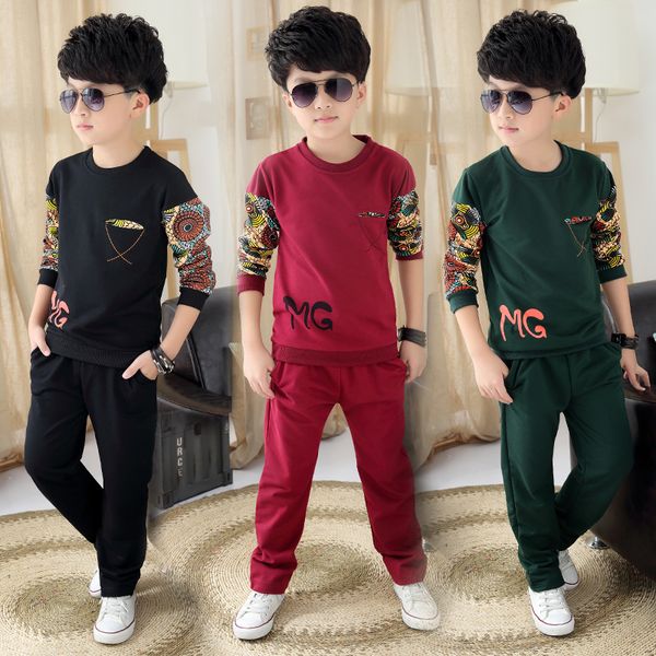 special offer boys fashion clothing set spring fall new children's spliced sports clothes kids sweatshirt + pants tracksuit p119, White
special offer boys fashion clothing set spring fall new children's spliced sports clothes kids sweatshirt + pants tracksuit p119, White