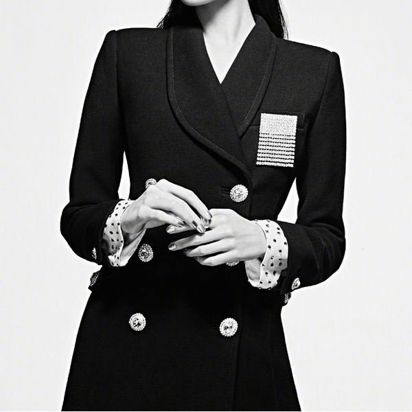 europe and the united states 2020 autumn and winter retro elegant black blazer women, White;black
europe and the united states 2020 autumn and winter retro elegant black blazer women, White;black