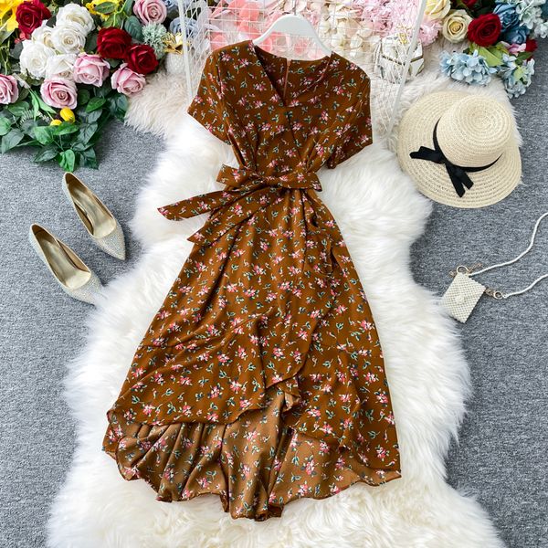 vestido de chifón largo bohemio vintage 2020 con estampado floral y volantes con cuello en v para fiesta de verano para mujer, túnica, Black;gray
vestido de chifón largo bohemio vintage 2020 con estampado floral y volantes con cuello en v para fiesta de verano para mujer, túnica, Black;gray