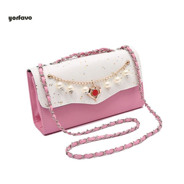 new style fashion leather shoulder bag for women girls with heart shape chain decoration
new style fashion leather shoulder bag for women girls with heart shape chain decoration