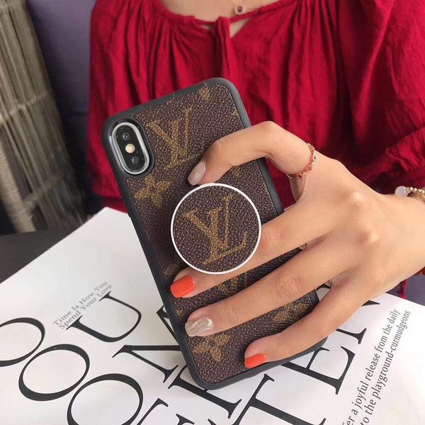 Whole ale luxury de igner phone ca e pu leather with bracket for iphone 6 7 8 plu x max xr ca e for am ung galaxy 7 edge ca e dhl
Whole ale luxury de igner phone ca e pu leather with bracket for iphone 6 7 8 plu x max xr ca e for am ung galaxy 7 edge ca e dhl