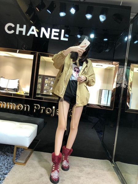fashion design wild short boots women's new luxury martin boots leather crystal rhinestone boots casual british style size 35-40, Black
fashion design wild short boots women's new luxury martin boots leather crystal rhinestone boots casual british style size 35-40, Black