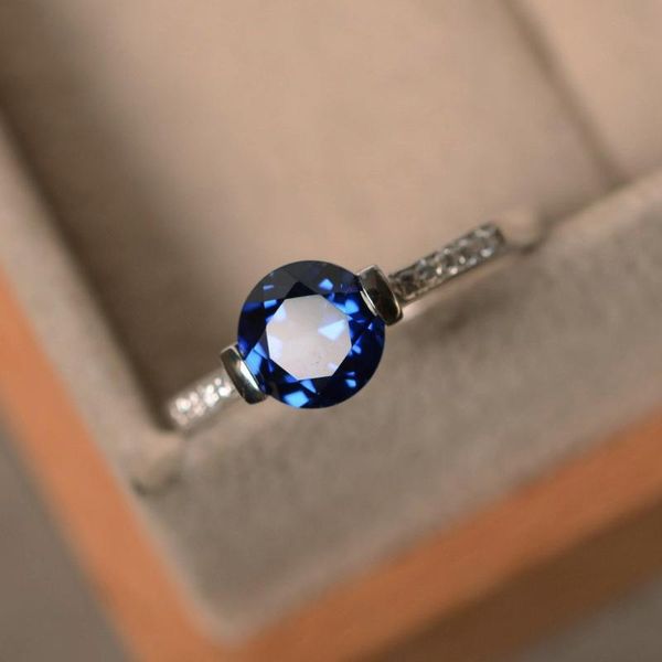 european and american zircon london blue z ring exquisite small round s925 sterling silver ladies temperament ring, Golden;silver
european and american zircon london blue z ring exquisite small round s925 sterling silver ladies temperament ring, Golden;silver