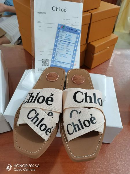 branded women woody mules fflat slipper deisgner lady lettering fabric outdoor leather sole slide sandal, Black
branded women woody mules fflat slipper deisgner lady lettering fabric outdoor leather sole slide sandal, Black