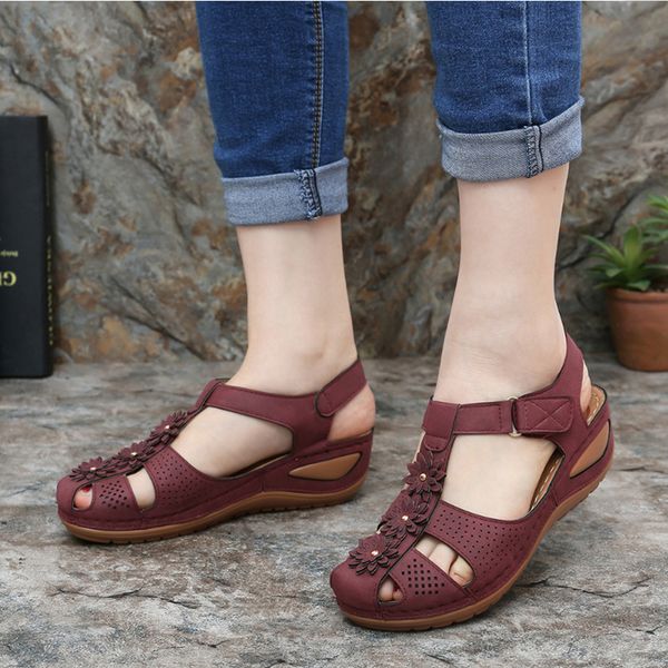2020 women sandals ladies wedges appliques fashion female hook loops shoes woman platform beach shoes women's footwear plus size, Black
2020 women sandals ladies wedges appliques fashion female hook loops shoes woman platform beach shoes women's footwear plus size, Black