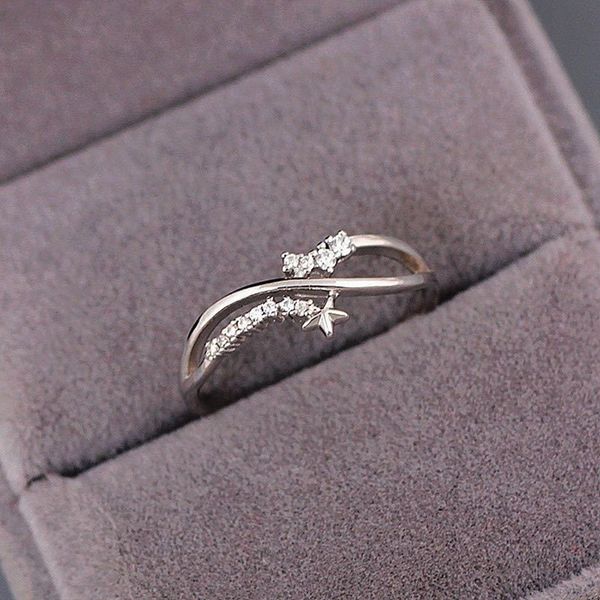 simple morningstar bright crystal rings for women female chic dainty thin rings delicate silver wedding jewelry, Slivery;golden
simple morningstar bright crystal rings for women female chic dainty thin rings delicate silver wedding jewelry, Slivery;golden