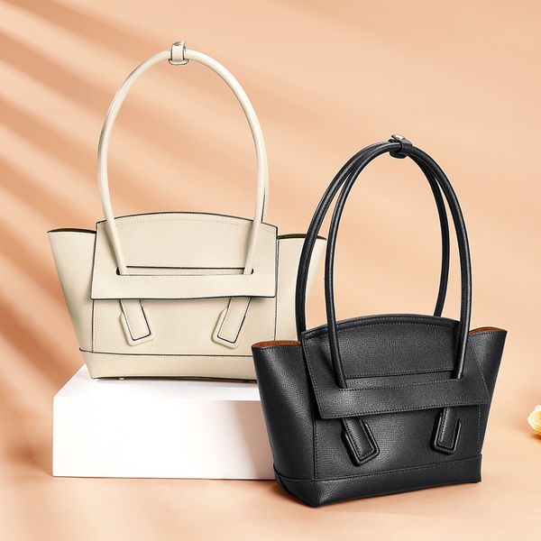 french niche female hand bag bag female 2020 new style fashion cowhide women arm underarm
french niche female hand bag bag female 2020 new style fashion cowhide women arm underarm